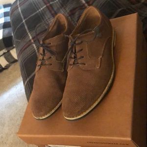 Brown Suede Oxford shoes. Size 10